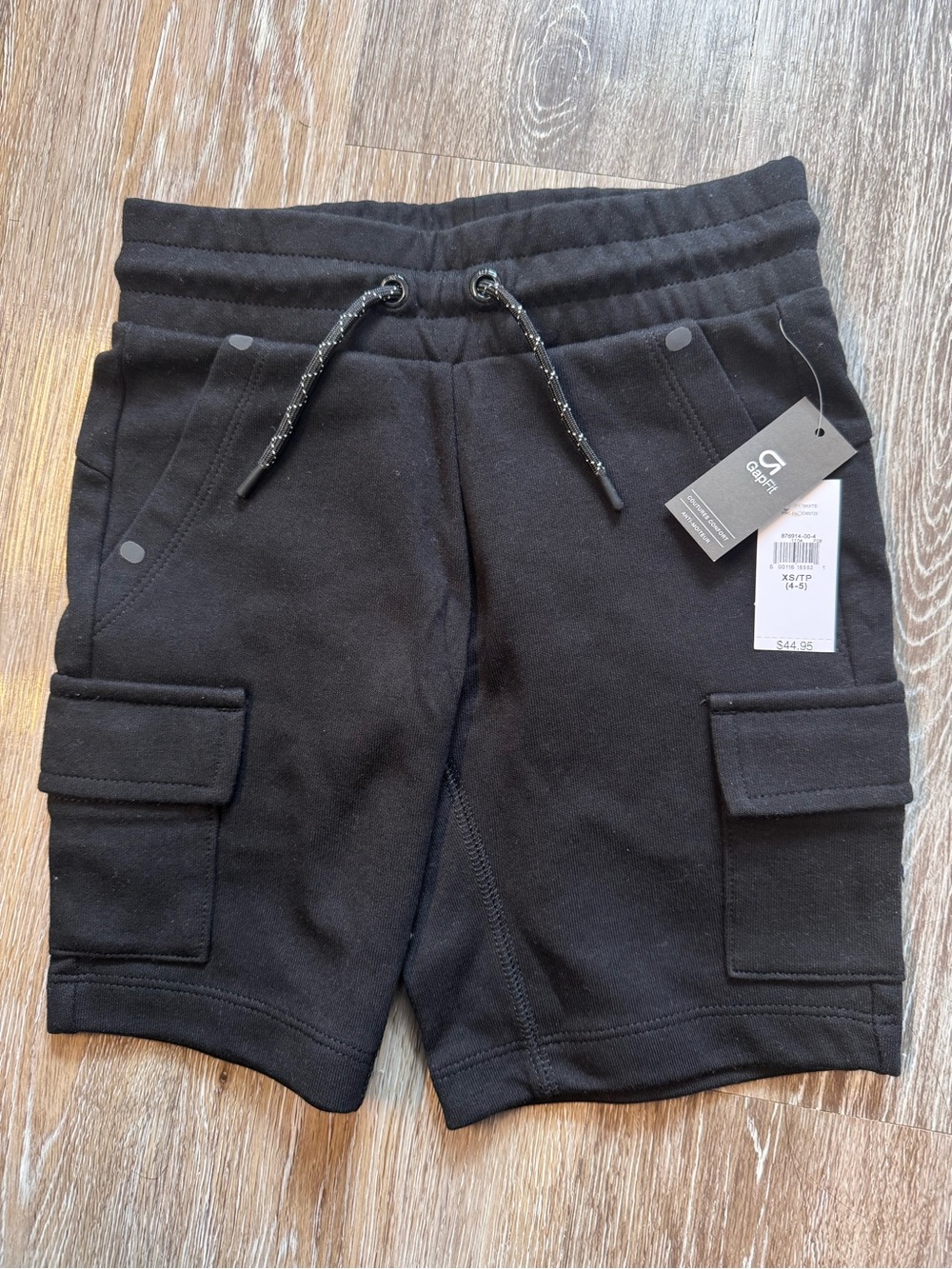 NWT Gap kids cargo shorts boys XS 4T 5T black